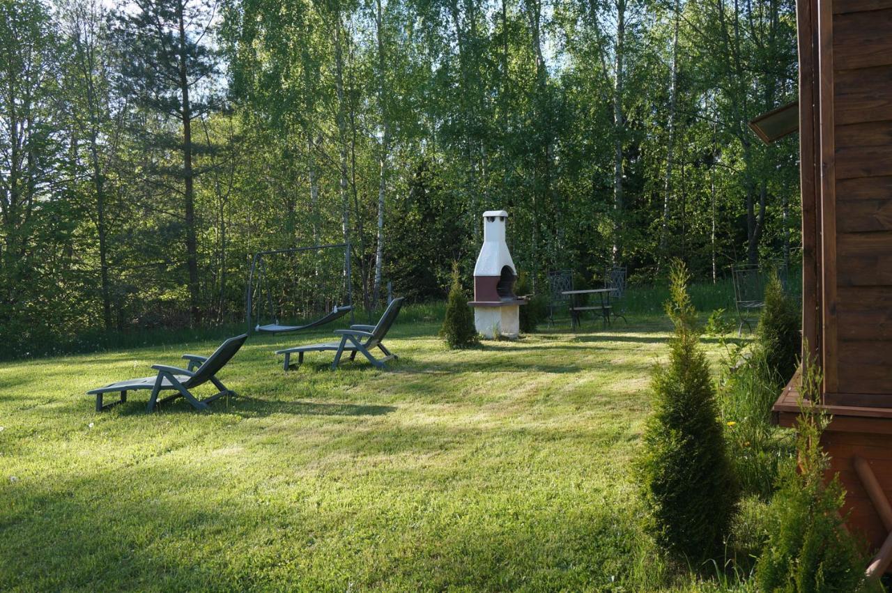 Domki Nad Jeziorem "Polwysep Suryty" Exterior photo