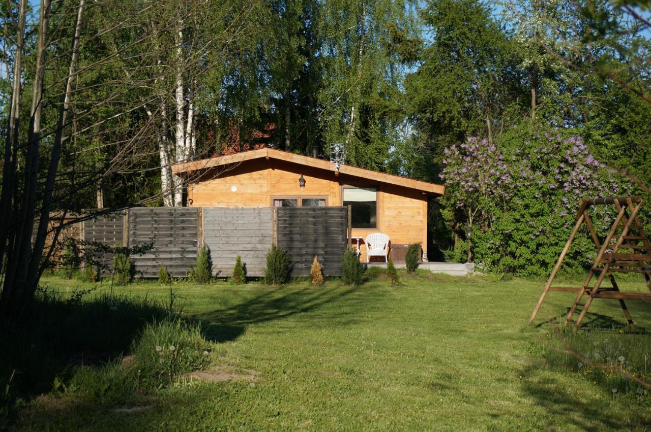 Domki Nad Jeziorem "Polwysep Suryty" Exterior photo